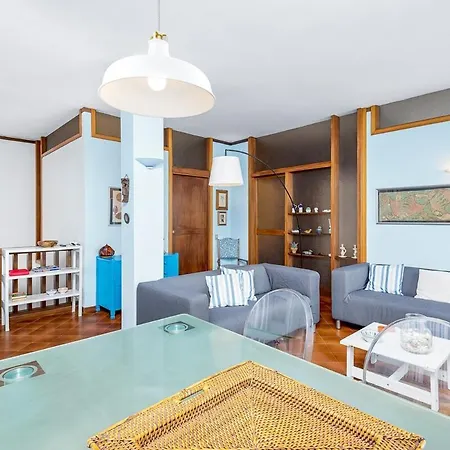 Houseofpoet Parking Seaview Terrace Ac דירה