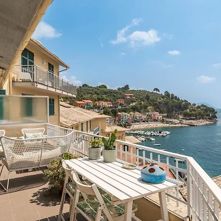 דירה Houseofpoet Parking Seaview Terrace Ac