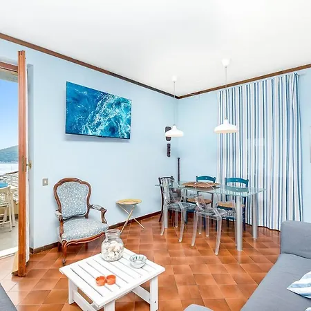 Houseofpoet Parking Seaview Terrace Ac *